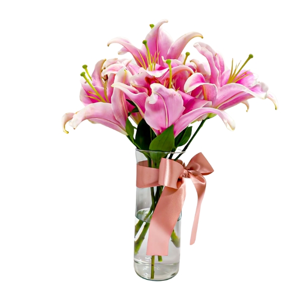 vaso de vidro com flores lírios para presentear