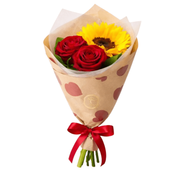buque de girassol com rosas vermelhas para presentear de forma romantica ou aniversários.