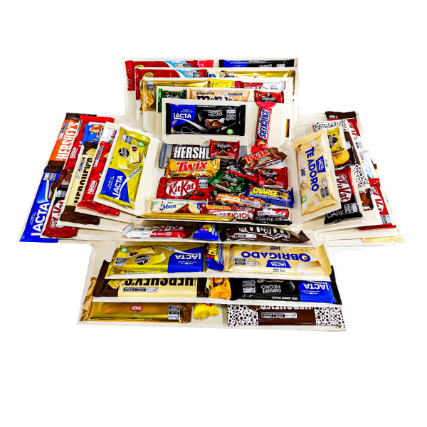 caixa explosao com grande quantidade de chocolates para presentear em datas especiais