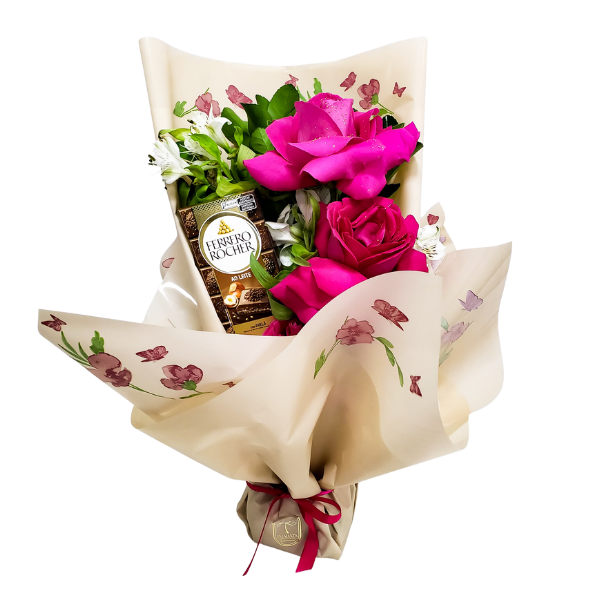 arranjo de flores com chocolate